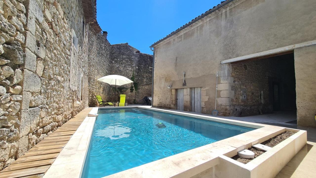 La Maison Bleue Céreste Buitenkant foto